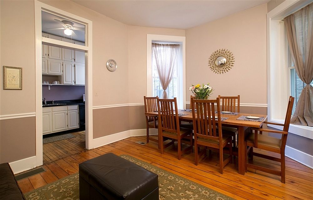 Wicker Park Inn Чикаго Екстер'єр фото