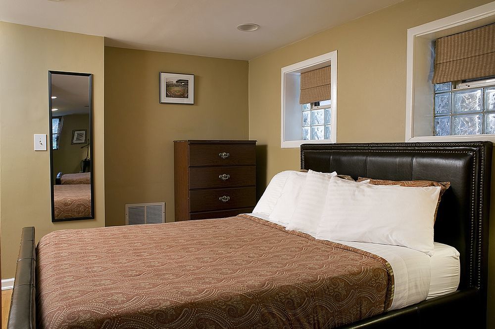 Wicker Park Inn Чикаго Екстер'єр фото
